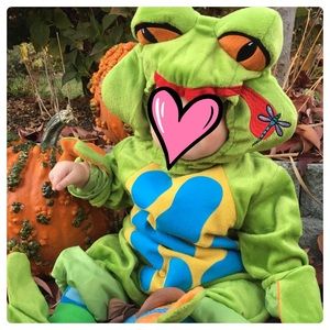 🐸 Frog Costume